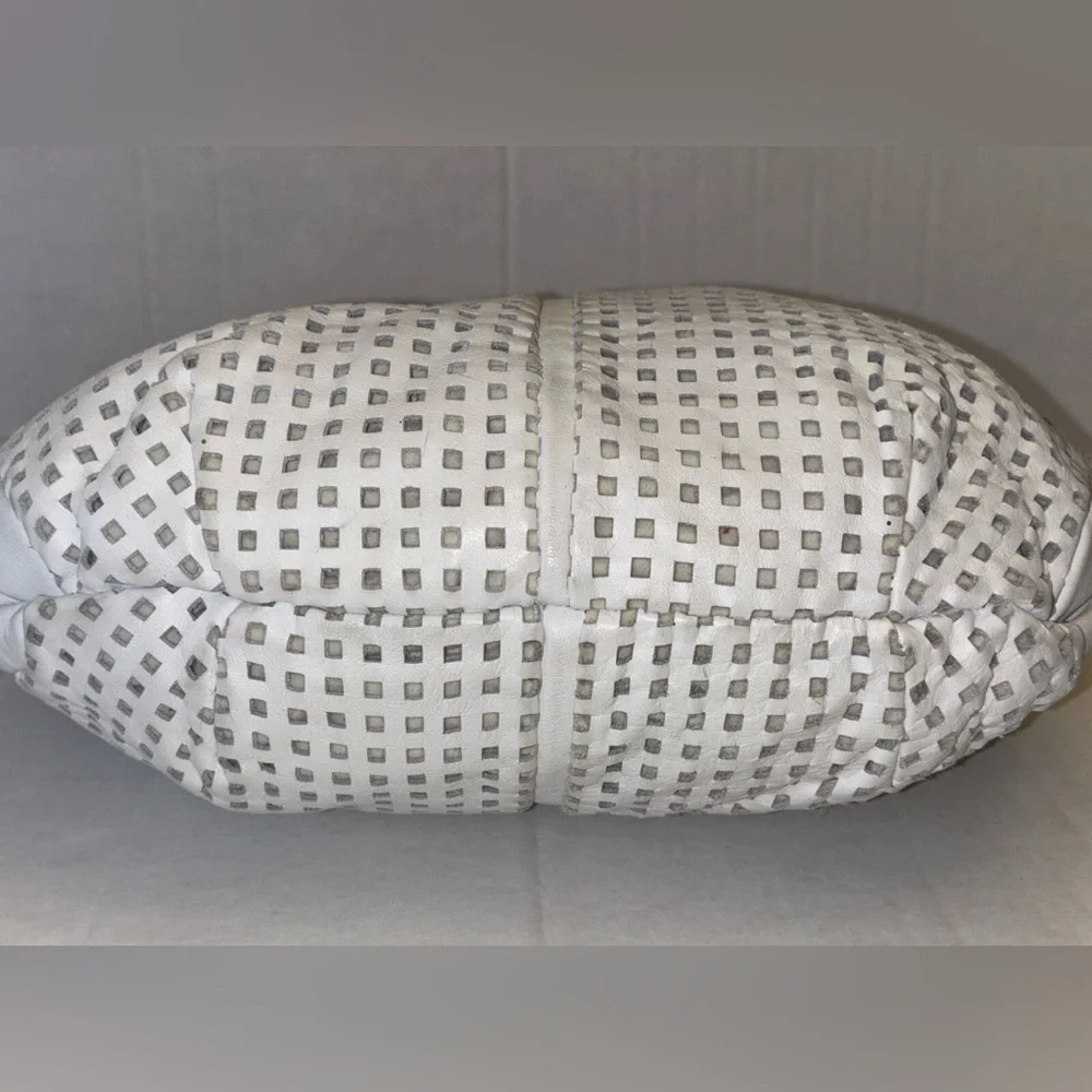 BRIO! Vintage 1980's White Leather Perforated Oversized Slouchy Hobo Purse Bag‎